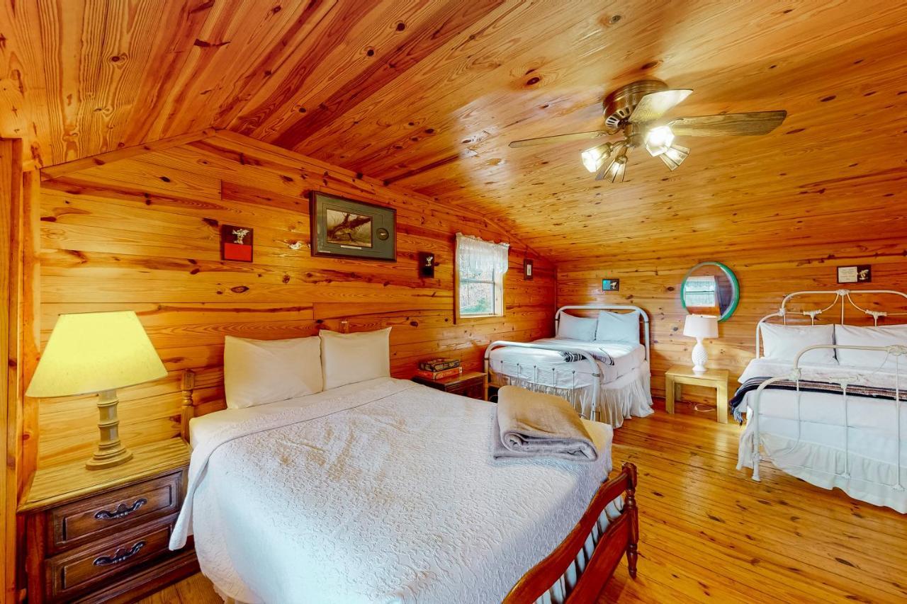Charlie'S Ol' Fishing Cabin Юрика Спрингс Экстерьер фото